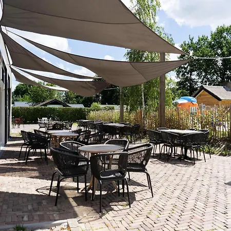 Chalet Modern With 2 Bathrooms, Near De Efteling *