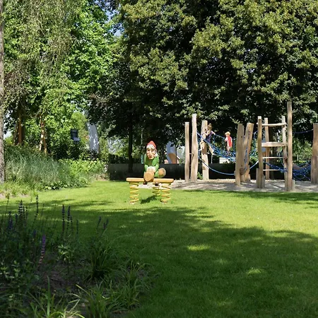 Modern With 2 Bathrooms, Near De Efteling 卡茨休维尔