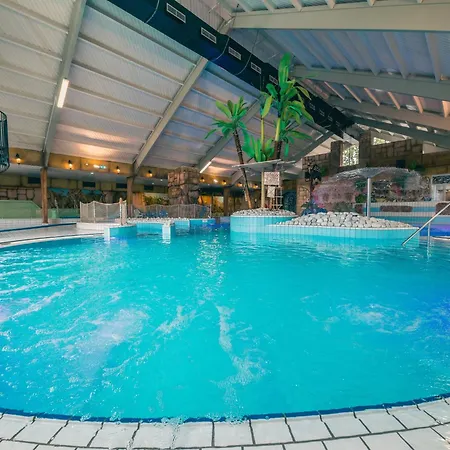 Modern With 2 Bathrooms, Near De Efteling *