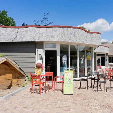 Modern With 2 Bathrooms, Near De Efteling Chalet Kaatsheuvel